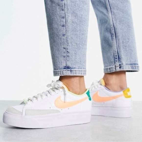 New Nike Blazer Low Platform sneakers in white and multi women size 11.5 - Picture 1 of 8